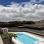 Rosa De La Laguna * Lajares